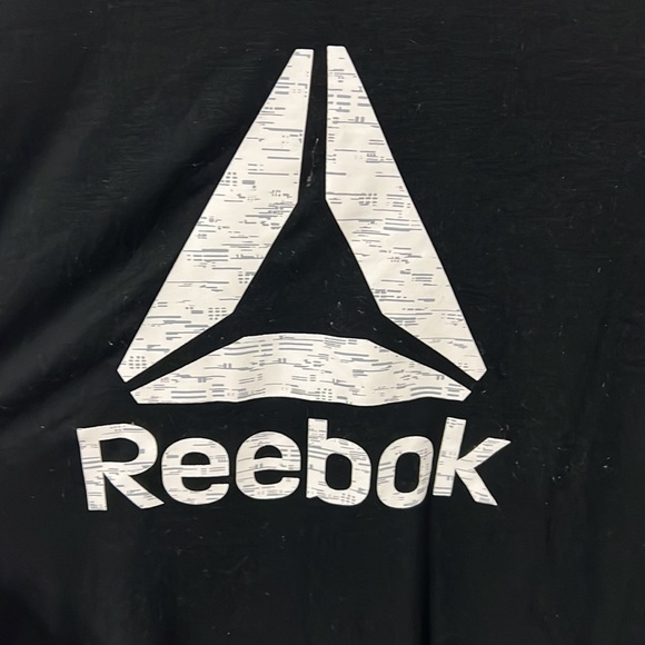 Reebok Black T-Shirt | Size: L - Picture 2 of 4